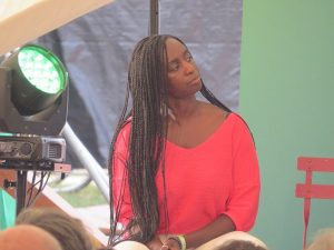 Aminata Niakaté, adjointe au Maire de Paris, signe le manifeste de la FLAC !