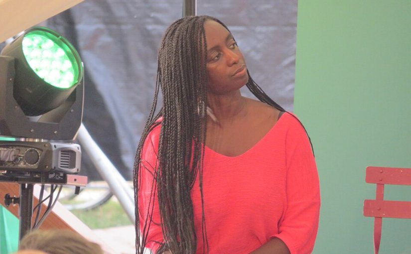 Aminata Niakaté, adjointe au Maire de Paris, signe le manifeste de la FLAC !